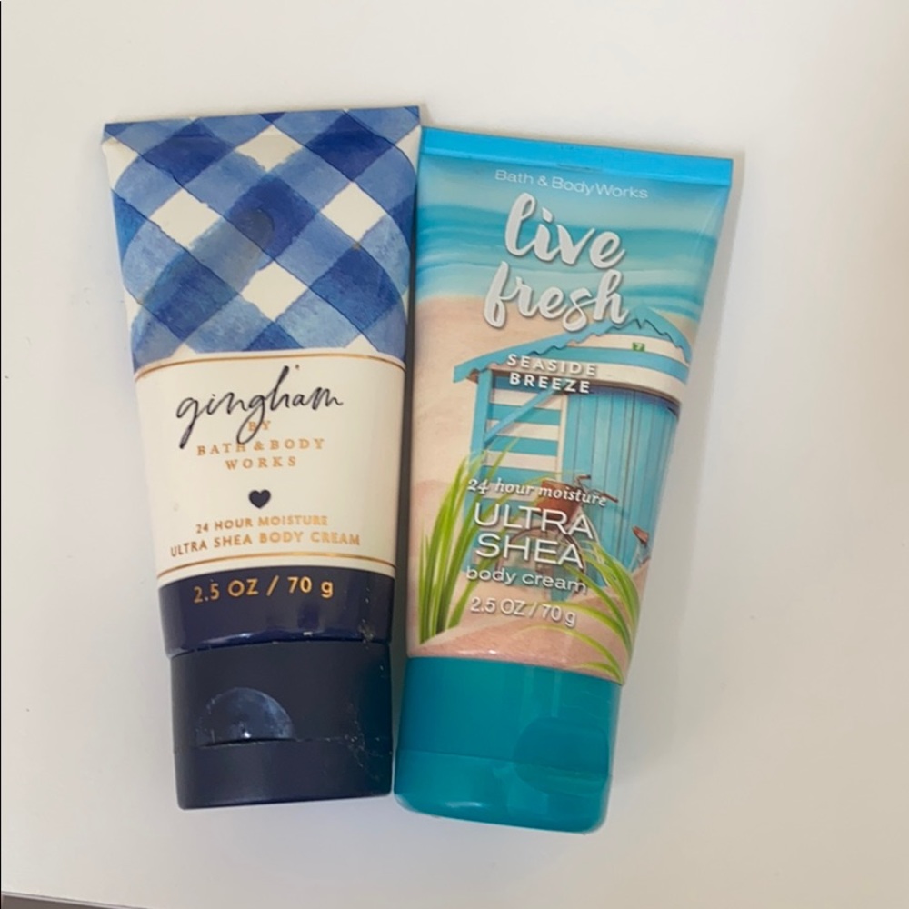 Bath and body works travel size lotion!